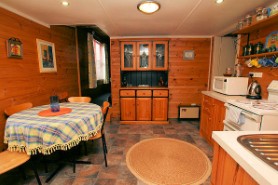 Rosie's Cottage - Foster Accommodation 2