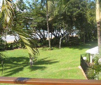 Wongalinga Luxury Beach Apartments - Foster Accommodation 3