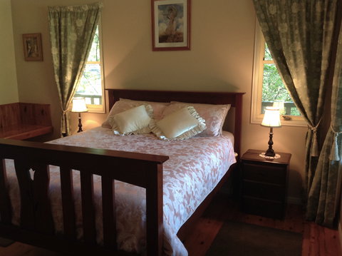 Maleny Country Cottages - Foster Accommodation 0