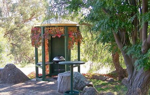 Nuggetty Cottage - Foster Accommodation 0