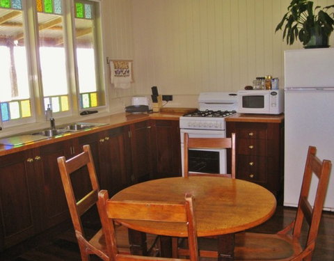 McLennans Lane River Retreat - Foster Accommodation 2