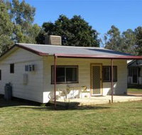 Cockatoo Cottage - Pooncarie - Foster Accommodation