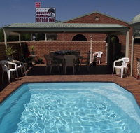 Country Manor Motor Inn - Foster Accommodation