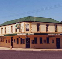 Coffeys Hotel - Foster Accommodation