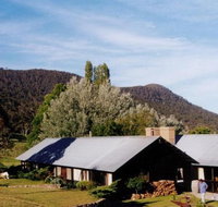 Crackenback Farm Mountain Guesthouse - Foster Accommodation