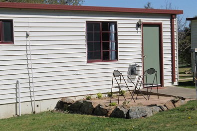 Snowy River Holiday Park - Foster Accommodation 1