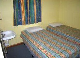 Talbingo Mountain Retreat - Foster Accommodation 2