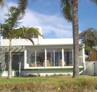 8 Seaview Crescent - Foster Accommodation