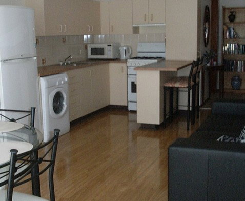 Avariella - Foster Accommodation 1