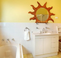 Burra by the Beach - Foster Accommodation