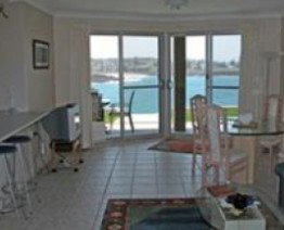 Beachfront Apartment Kiama - Foster Accommodation 2