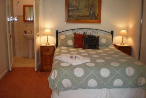 Adams Peak Retreat - Foster Accommodation 2