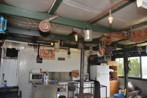 Killarney Sundown Motel - Foster Accommodation 1