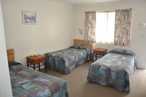 Killarney Sundown Motel - Foster Accommodation 2