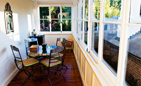 B And B On The Park - Foster Accommodation 4