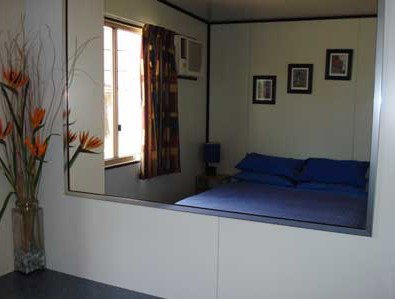 Rubyvale Caravan Park - Foster Accommodation 2