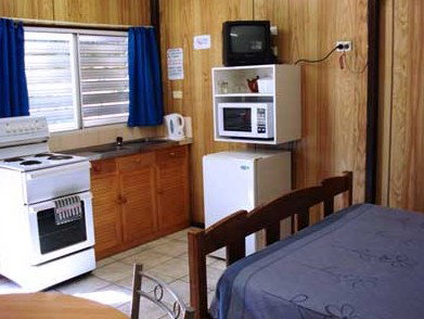Rubyvale Caravan Park - Foster Accommodation 4