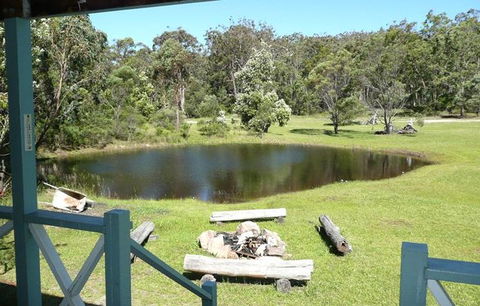 Possums Hollow And Hooters Hut - Foster Accommodation 0