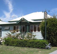 Pitstop Lodge Guesthouse and Bed and Breakfast - Foster Accommodation