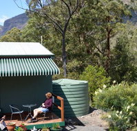 Cave Rock Cottages - Foster Accommodation