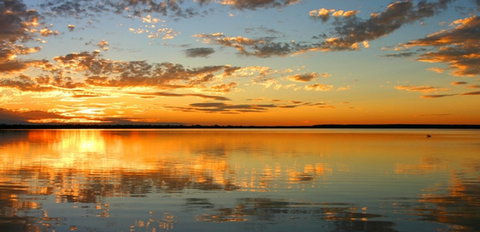 The Lake - Foster Accommodation 2