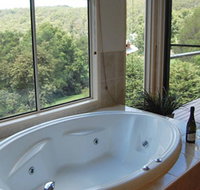 Ravensbourne Escape Kookaburra Kottage - Foster Accommodation