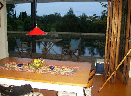 Cloudlake Mountain Retreat - Foster Accommodation 0