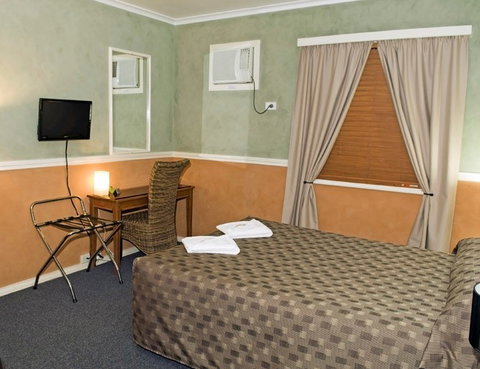 City Motor Inn Toowoomba - Foster Accommodation 3