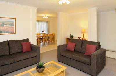 Apartments @ Forest Hill - Foster Accommodation 0