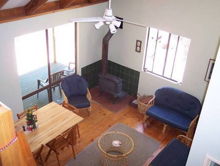 Loose Goose Chalets - Foster Accommodation 1