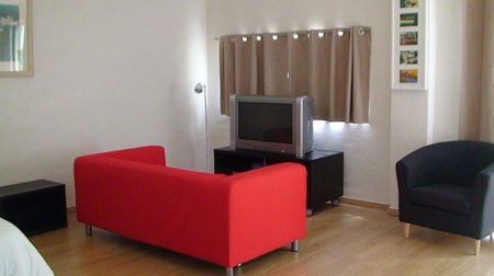 Martin Fields Beach Retreat - Foster Accommodation 0