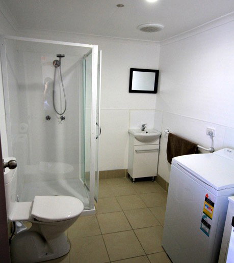 Gracemere Hotel - Foster Accommodation 4
