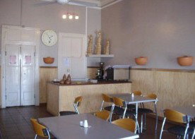 Burdekin Hotel - Foster Accommodation 2