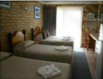 Beachmere Palms Motel - Foster Accommodation 3