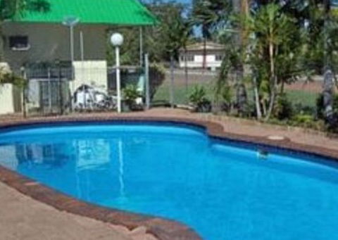 Country Road Motel - Foster Accommodation 3