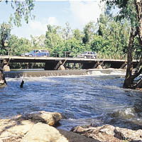 Katherine Low Level Caravan Park - Foster Accommodation 0