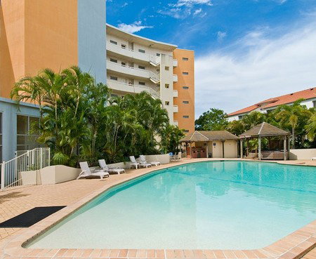 Southport QLD Foster Accommodation