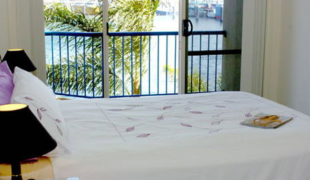 Port Lincoln Waterfront Apartments - Foster Accommodation 3