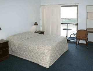Ocean Centre Hotel - Foster Accommodation 2