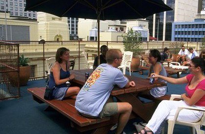 Nomads Brisbane Hostel - Foster Accommodation 2