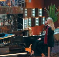 North Sydney Harbourview Hotel