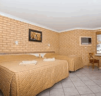 Potshot Hotel Resort - Foster Accommodation