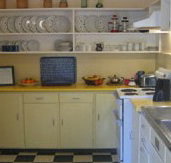 Moniques Bed And Breakfast - Foster Accommodation