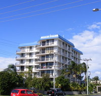 Beach Palms Holiday Apartments - Foster Accommodation