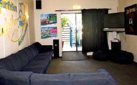 Surf N Sun Beachside Backpackers - Foster Accommodation 4