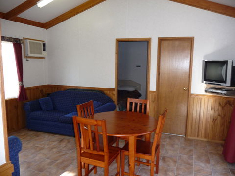 BIG4 Renmark Riverfront Caravan Park - Foster Accommodation 2
