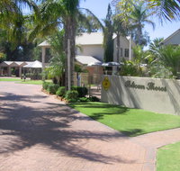 Pelican Shore Villas - Foster Accommodation