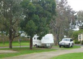 Barwon River Tourist Park - Foster Accommodation 3