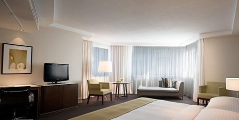 Hotel Jen By Shangri-La - Foster Accommodation 2