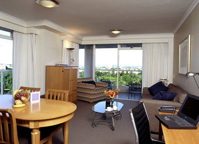 Quay West Suites Brisbane - Foster Accommodation 10
